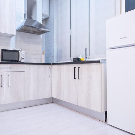 Abc Apartments Мадрид Экстерьер фото