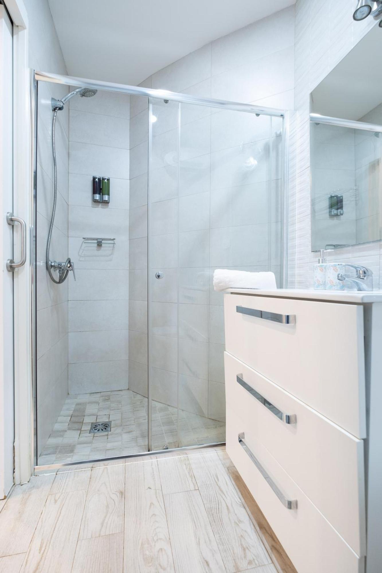 Abc Apartments Мадрид Экстерьер фото